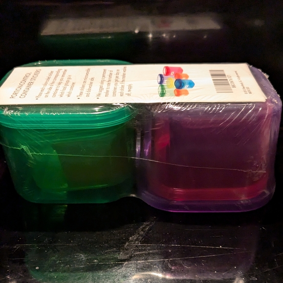 21 Day Fix Food Storage Containers with Labels and Shakeology Shaker Cup - Picture 2 of 7